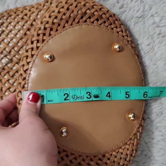 Eric Javits genuine leather frenchie drawstring bucket hand bag - Picture 14 of 15